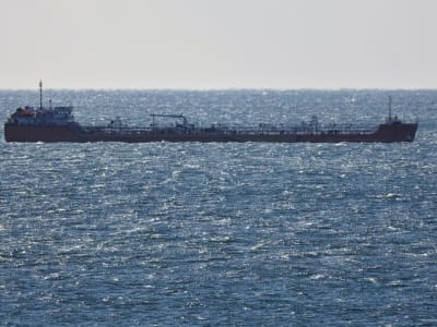 Harga Minyak Turun Setelah Trump Desak OPEC Turunkan Harga untuk Bekukan Perang