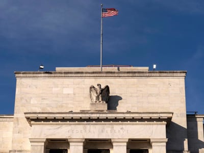 Federal Reserve Hadapi Tekanan Trump dan Tantangan Inflasi di 2024