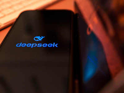 DeepSeek China Tantang Nvidia dan ASML dengan AI Murah dan Efisien