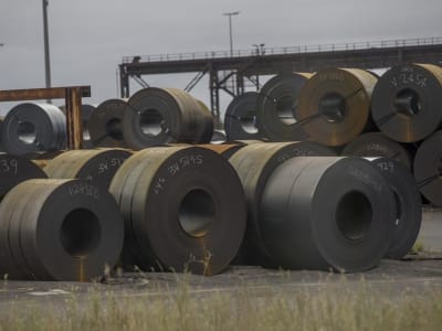 Dolar AS Menguat Karena Rencana Tarif Impor Presiden Trump