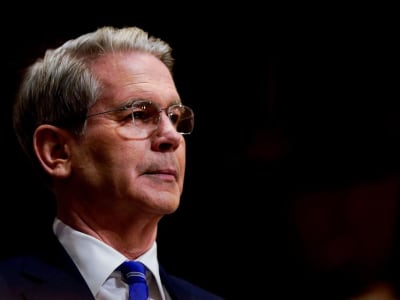 Scott Bessent Jadi Menteri Keuangan AS, Tantangan Utang dan Pajak Menanti