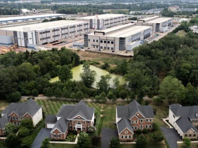 Pertumbuhan Pusat Data AI dan Fintech Picu Lonjakan Permintaan Listrik di AS