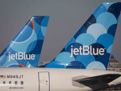 Prospek Suram JetBlue Menghantam Saham Meski Laporan Keuangan Kuartal Baik