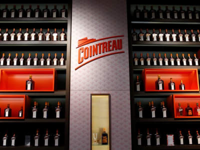 Remy Cointreau Hadapi Penurunan Penjualan 18% Karena Pasar AS dan China Lemah
