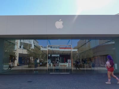 Apple Alami Pertumbuhan Pendapatan Lambat karena AI Lambat dan Persaingan Ketat