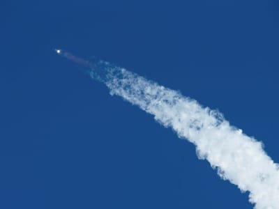 Gagal Peluncuran SpaceX Starship Ganggu Penerbangan dan Tantang FAA