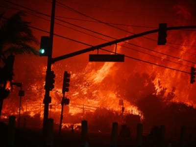 Bagaimana Perubahan Iklim dan Teknologi Baru Hadapi Kebakaran Hutan di California