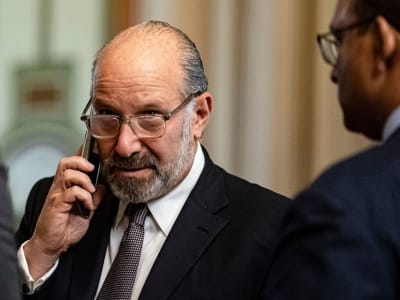 Howard Lutnick Bersiap Jual Aset Besar dan Pimpin Strategi Tarif Trump