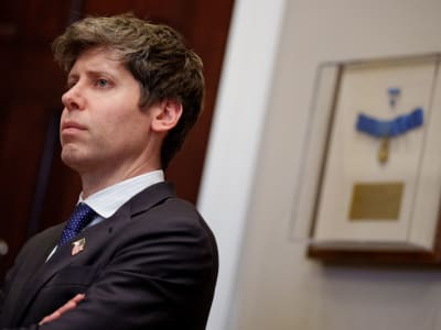 DeepSeek dan OpenAI Bersaing Ketat dalam Teknologi AI yang Lebih Murah dan Efisien