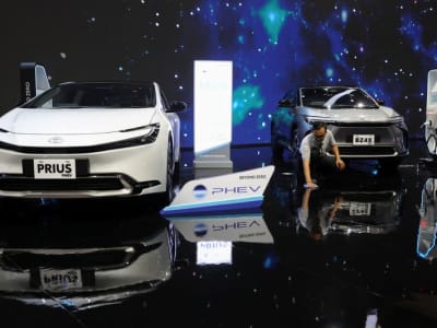Toyota Tetap Jadi Pemimpin Dunia dengan 10,8 Juta Mobil Terjual di 2024