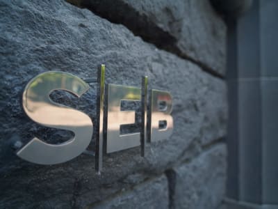 Laba SEB Turun 11%, Dividen Tidak Sesuai Ekspektasi dan Saham Tertekan