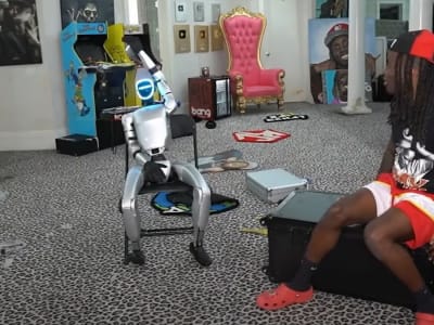 Kontroversi Video Kai Cenat Bully Robot Humanoid Rp 1.15 miliar ($70 Ribu) , Etika Manusia dan AI