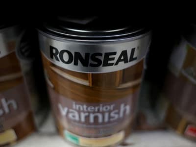 Sherwin-Williams Perkirakan Laba Tahun Ini Turun Akibat Permintaan Lemah