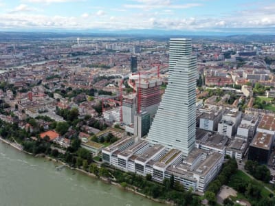 Roche Tunjuk Wafaa Mamilli Pimpin Digitalisasi dan Teknologi untuk Masa Depan Kesehatan