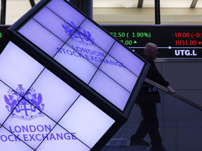 Pasar Saham London Bangkit: Rekor FTSE 100 dan Optimisme Investor Kembali