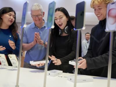 Pendapatan Apple Tumbuh Meski Penjualan iPhone Menurun di China
