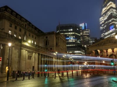 Investor Siap Gelontorkan Dana Besar Setelah Obligasi Inggris Kupon Rendah Lunasi