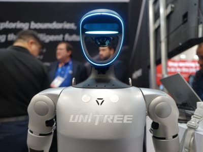 Unitree Prediksi Terobosan Robot Humanoid dengan AI Canggih di 2026