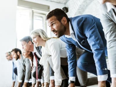 Siapa Pemimpin Gelombang Besar Transformasi GenAI di Perusahaan?