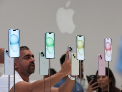 Apple Siap Pilih Pemasok Layar Lipat, iPhone Lipat Masih Jadi Misteri