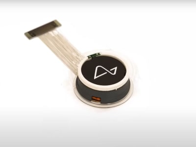 Neuralink Tunjukkan Chip Otak Kendalikan Lengan Robotik Bagi Penyandang Disabilitas