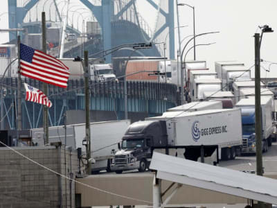 Ketegangan Tarif Impor Baru Mengancam Industri Otomotif AS-Kanada