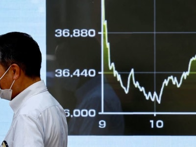 Dampak Tarif Trump: Pasar Asia Terjun Bebas dan Dolar AS Menguat Tajam