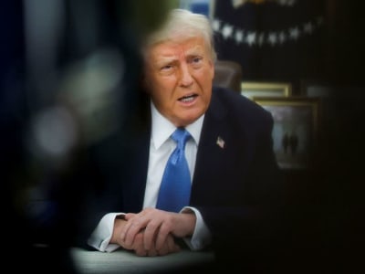 Tarif Trump Menyebabkan Guncangan Pasar Saham dan Balasan Dagang Global