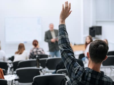 Mahasiswa Bersatu Melawan Tantangan Kesehatan Mental di Kampus 2024