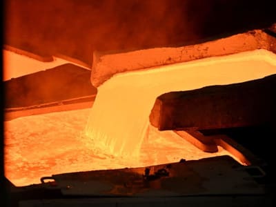 Tarif AS Timbulkan Penurunan Harga Logam dan Ancaman Perang Dagang Global