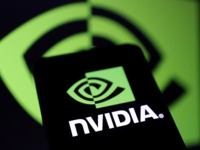 Pertemuan Trump dan CEO Nvidia Bahas Batasi Ekspor Chip AI ke China