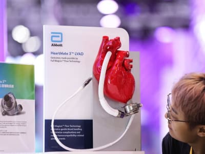 Industri Alat Kesehatan Khawatir Tarif Impor Trump Bisa Hancurkan Inovasi dan Pekerjaan