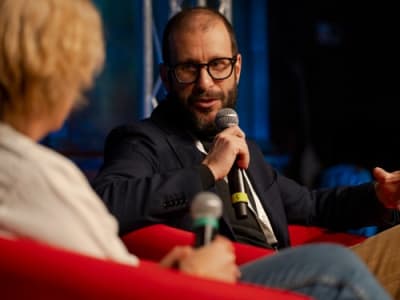 Jurnalis Italia Target Spyware Paragon: Ancaman Serius untuk Kebebasan Pers