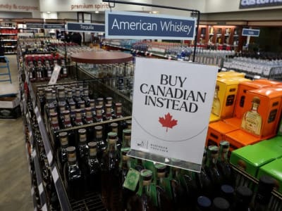 Tarif AS Memukul Keras Industri Minuman Beralkohol Impor: Harga Naik, Penjualan Anjlok