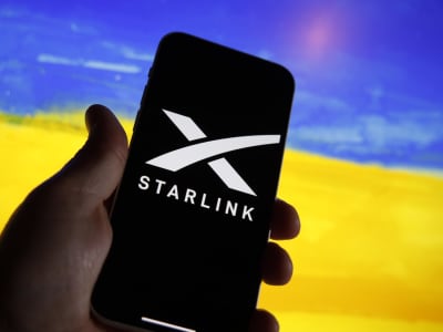 Elon Musk Serang USAID Meski Mereka Bekerja Sama dalam Proyek Starlink Ukraina