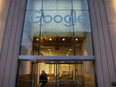 Alphabet Hadapi Tantangan Investasi Besar di AI dan Perlambatan Pendapatan