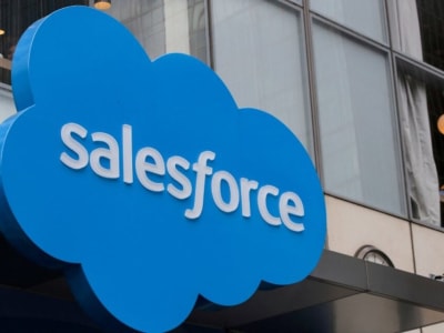 Salesforce PHK Ribuan Karyawan dan Rekrut Tenaga Ahli AI Sekaligus