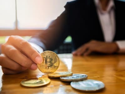 Kiyosaki Sebut Crash Pasar Jadi Peluang Beli Bitcoin dengan Harga Diskon