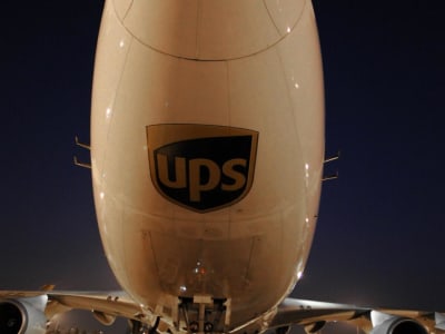 Kebijakan Baru Tarif AS Tutup Celah Pengiriman Barang Nilai Rendah