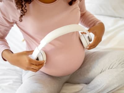 Musik Klasik Menenangkan Detak Jantung Janin dan Dukung Perkembangan Otak