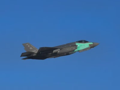 Pertama Kali, F-35A Direstorasi Jadi Satu Pesawat dari Dua yang Rusak Parah