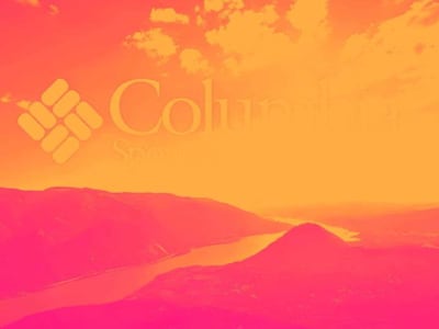 Columbia Sportswear Tumbuh Pendapatan Tapi Laba dan Panduan Kalah Dari Ekspektasi