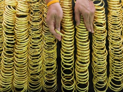 Bank Emas Global Kirim Emas ke AS Manfaatkan Harga Emas COMEX Tinggi