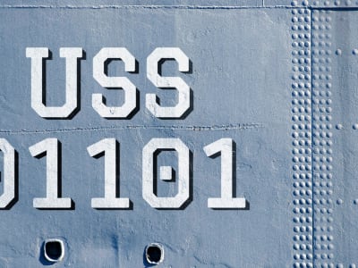 Masa Depan Angkatan Laut AS: Armada Hibrida dan Teknologi Tanpa Awak