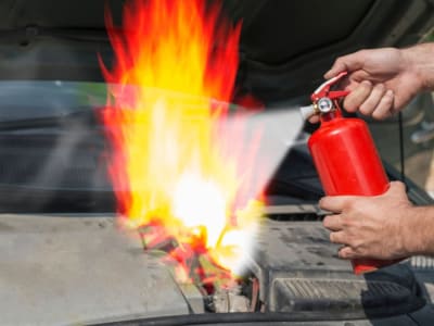 Alat Pemadam Kebakaran Portable dengan Teknologi Vortex dan Aerosol Konduktif