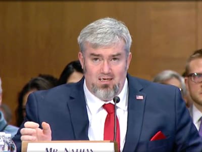 FDIC Tinjau Kembali Aturan Debanking untuk Klien Cryptocurrency di AS