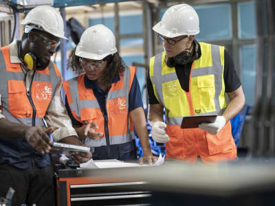 Membangun Kepercayaan Publik Melalui Transparansi dan Teknologi di Keselamatan Publik