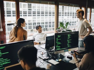 Risiko dan Tantangan Penggunaan AI dalam Keamanan Siber yang Perlu Dipahami