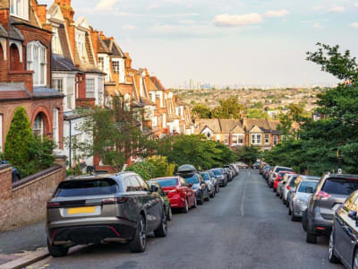 Krisis Asuransi Properti: Tantangan Baru Pemilik di Zona Risiko Banjir London