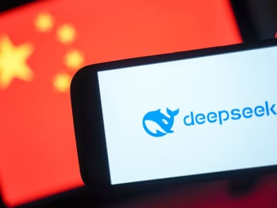 DeepSeek: Revolusi AI China Melawan Dominasi Chip AS dengan Inovasi dan Open-Source